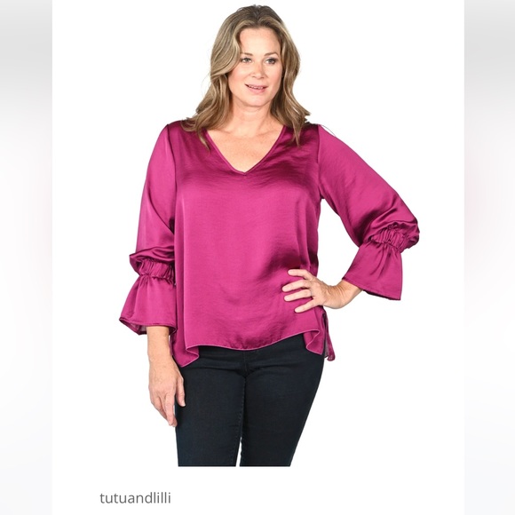 Tutu and Lilli The Kelly blouse NWOT  Size Small - in red ♥️ - Picture 3 of 9